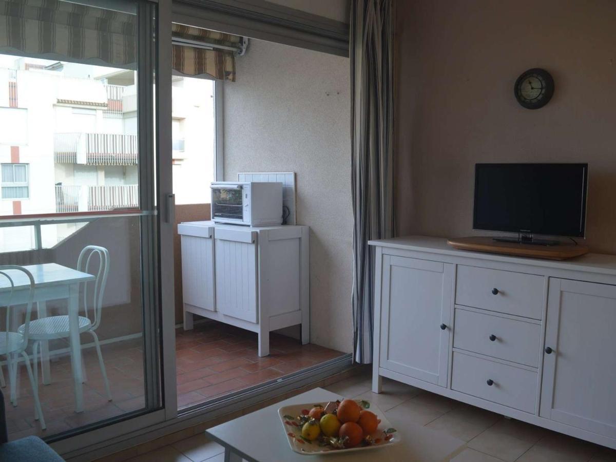 Studio Cabine A St-Raphael Avec Terrasse Et Parking, A 100M De La Plage - Fr-1-226A-23 Saint-Raphaël エクステリア 写真
